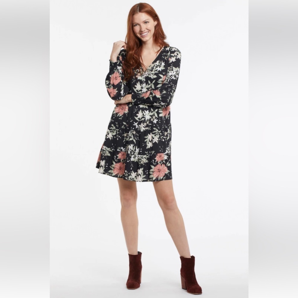 Chic Black Floral Long Sleeve Dress